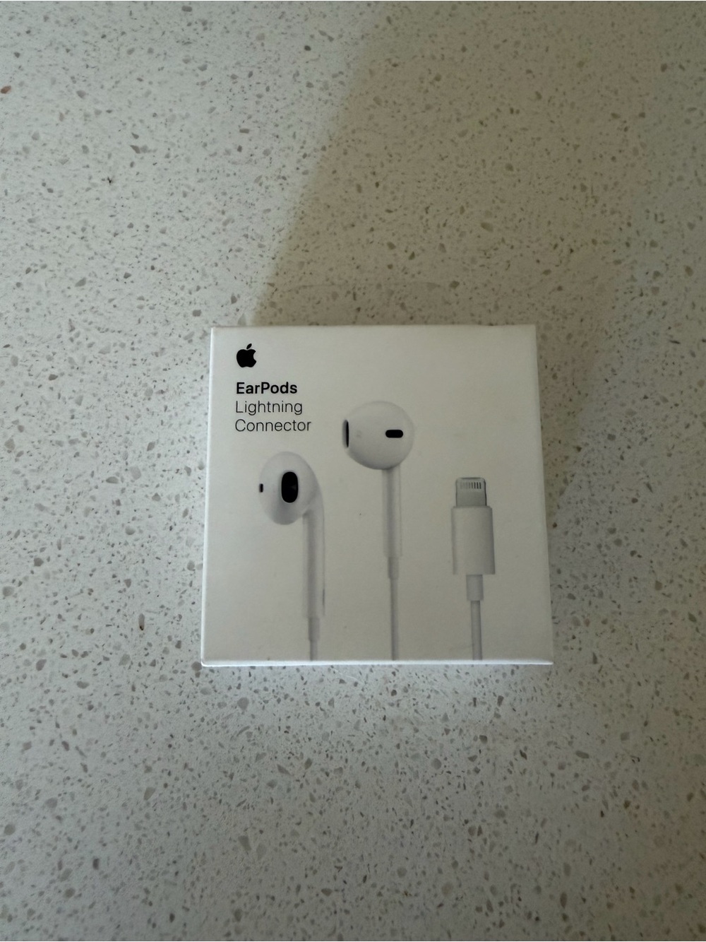 Apple EarPods with Lightning Connector - White